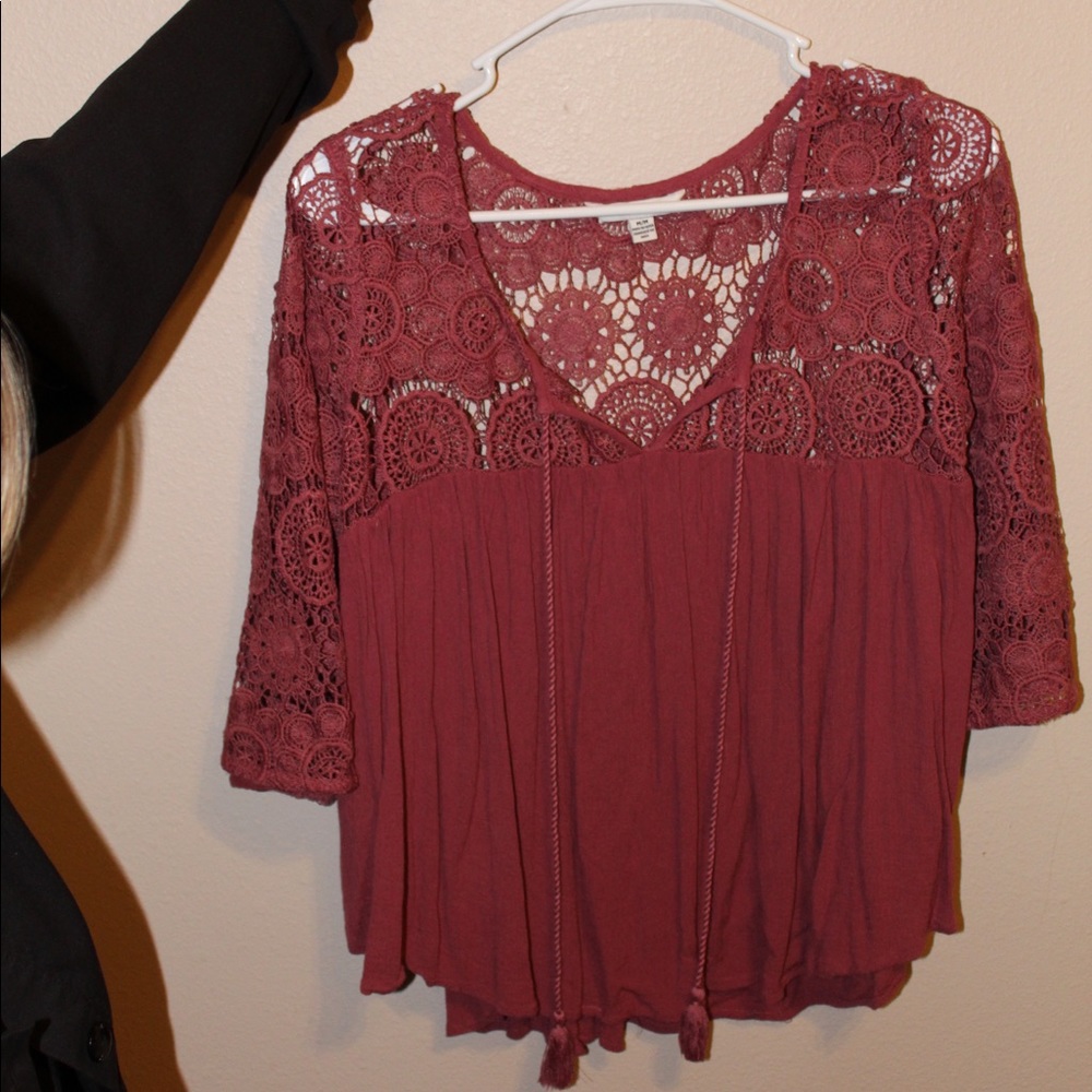 American Eagle top - Picture 4 of 6